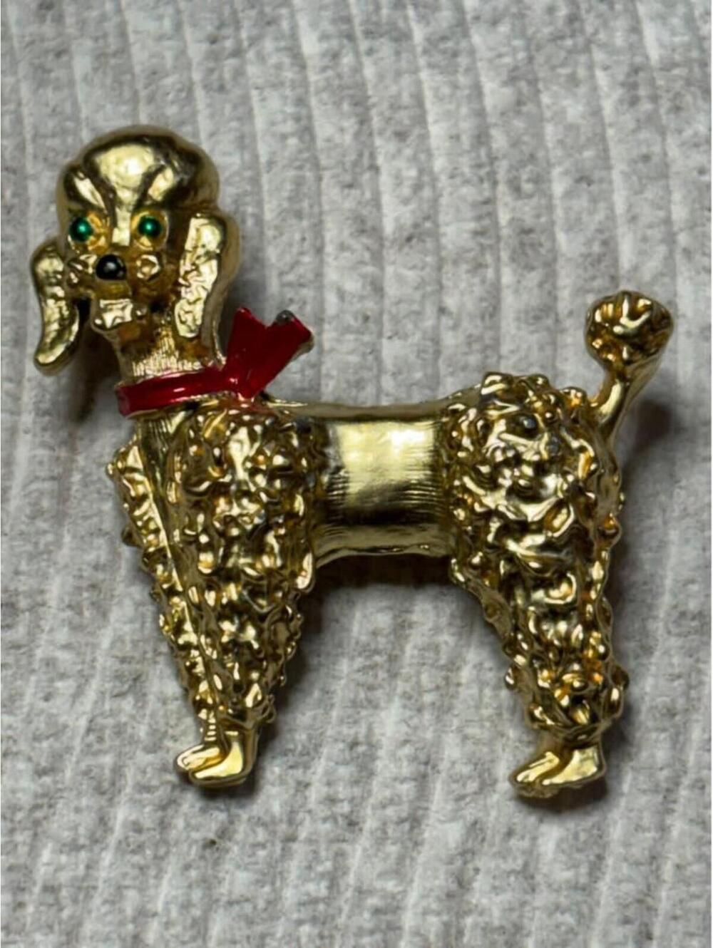 Vintage Gold Tone Poodle Brooch with Green Eyes